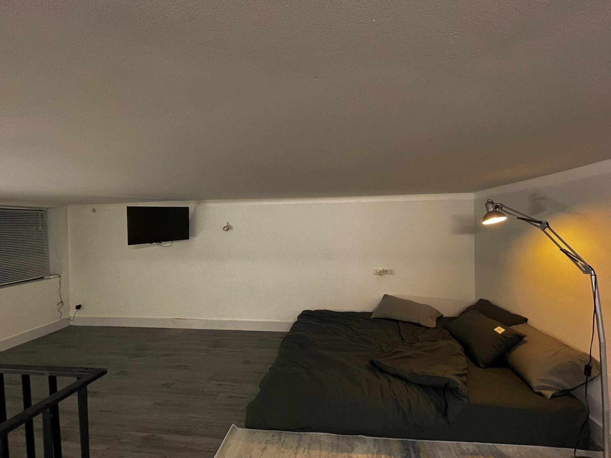 Zeus Living - Old Quater Homestay Hanoi Dış mekan fotoğraf