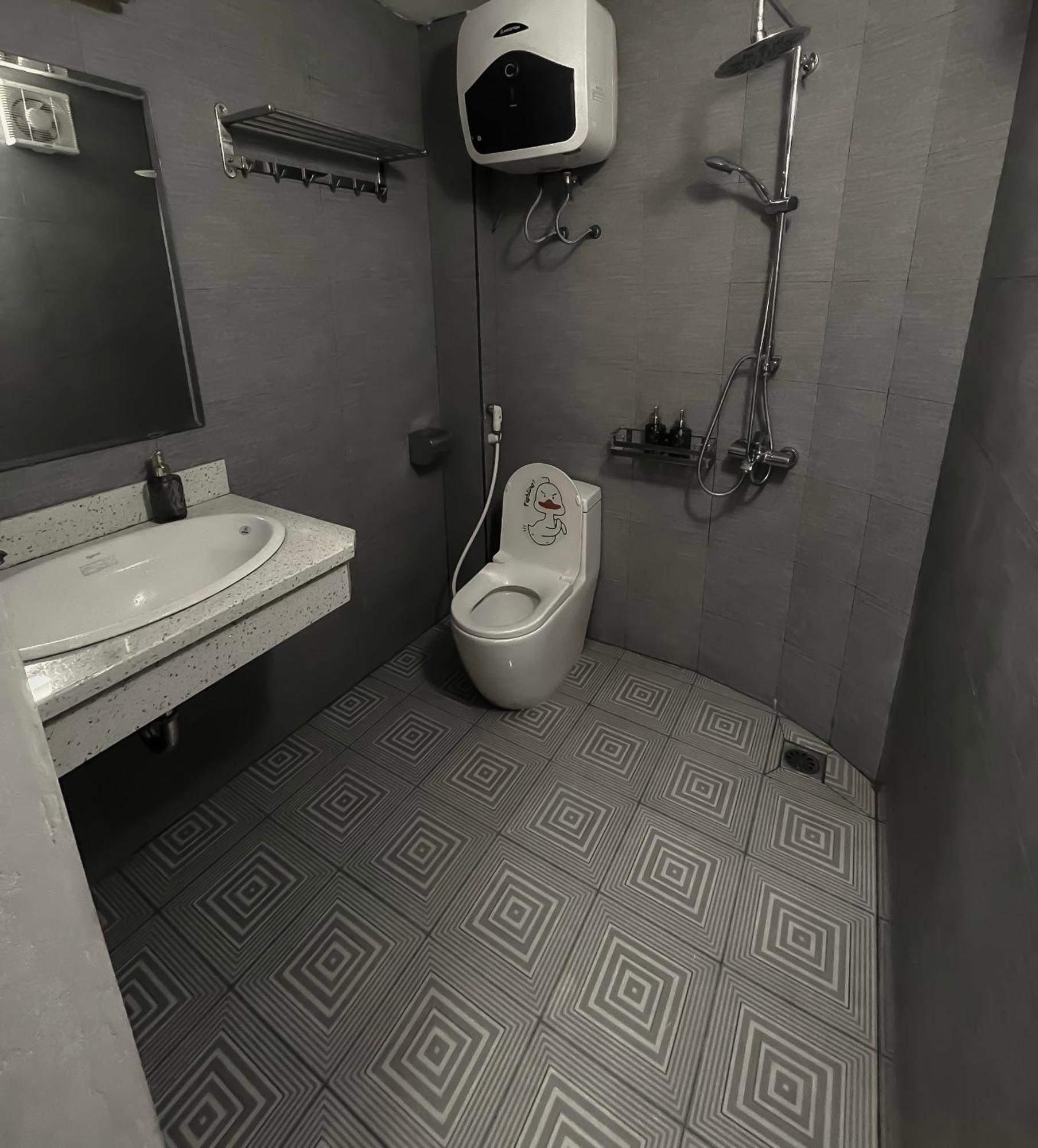 Zeus Living - Old Quater Homestay Hanoi Dış mekan fotoğraf