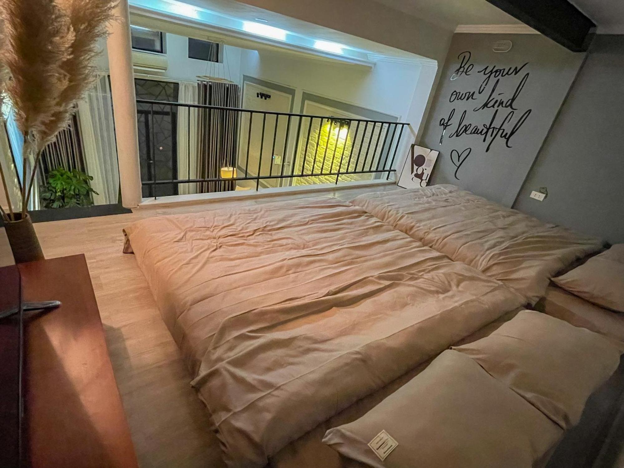 Zeus Living - Old Quater Homestay Hanoi Dış mekan fotoğraf