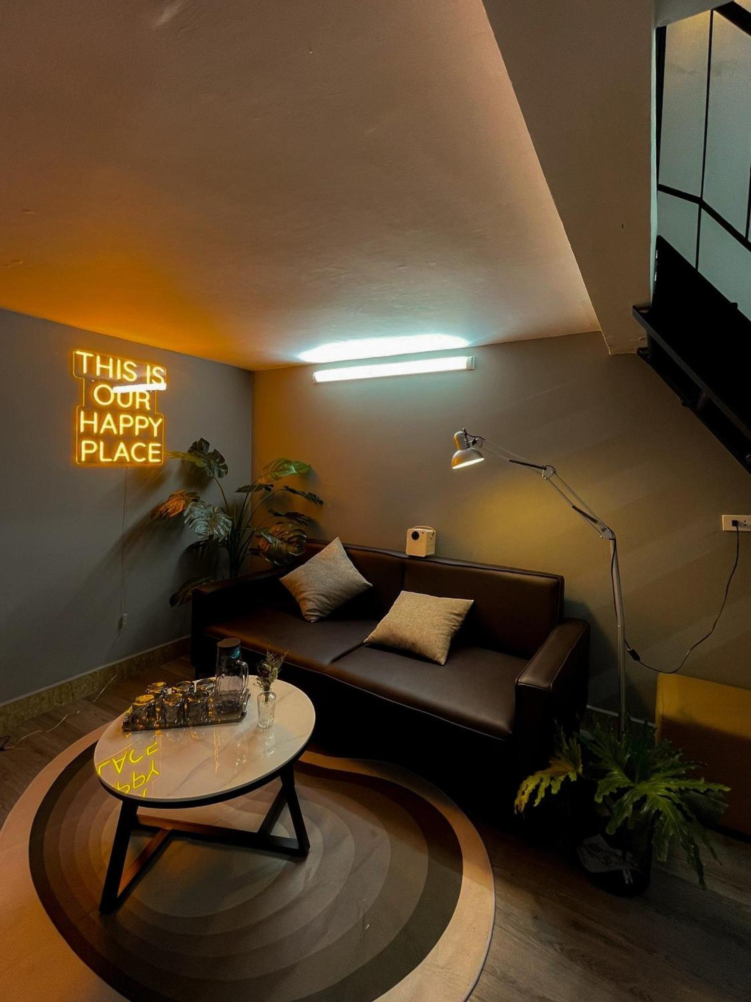 Zeus Living - Old Quater Homestay Hanoi Dış mekan fotoğraf