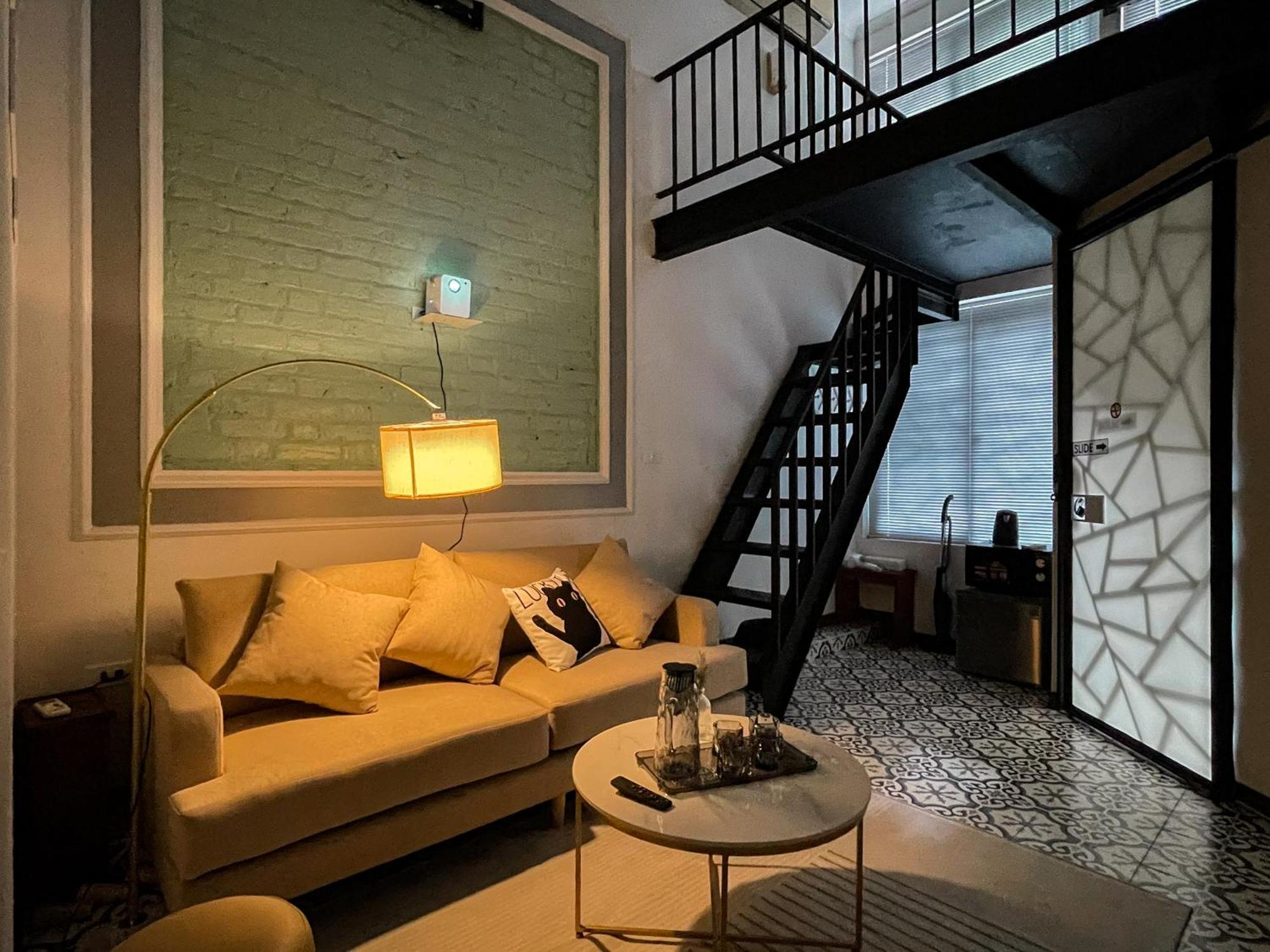 Zeus Living - Old Quater Homestay Hanoi Dış mekan fotoğraf